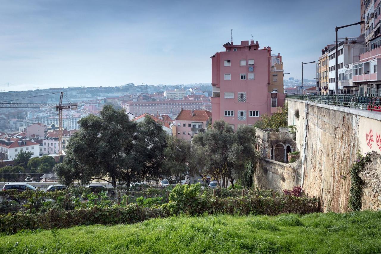 Lovelystay - Sunny Flat W/ Balcony Overseeing Graca And River Lisboa Exteriér fotografie